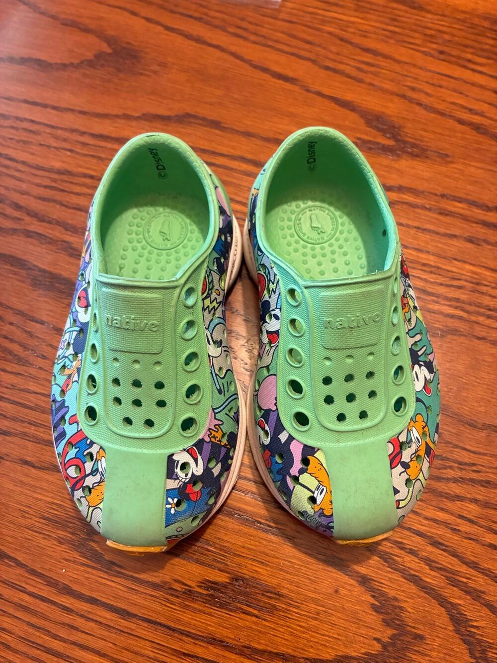 Disney X Native Robbie Sugarlite Green Mickey Mouse Slip On Toddler Size C5